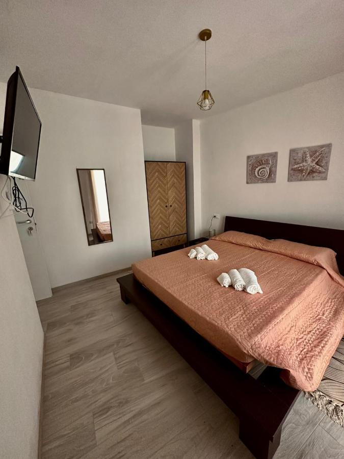 B&B Luchia Орозеи Экстерьер фото